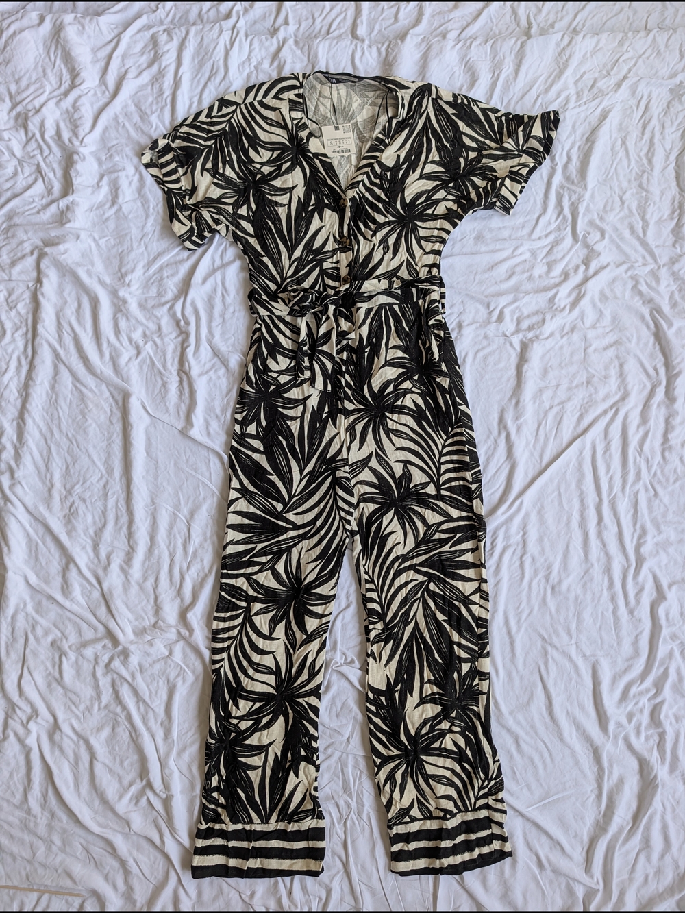 Zara Black and Cream Palm-Print Short Sleeve Jumpsuit